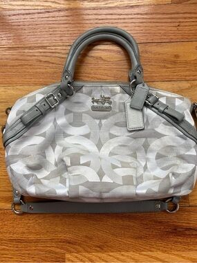 Vintage coach 2008 silver Madison Sophia satchel bag